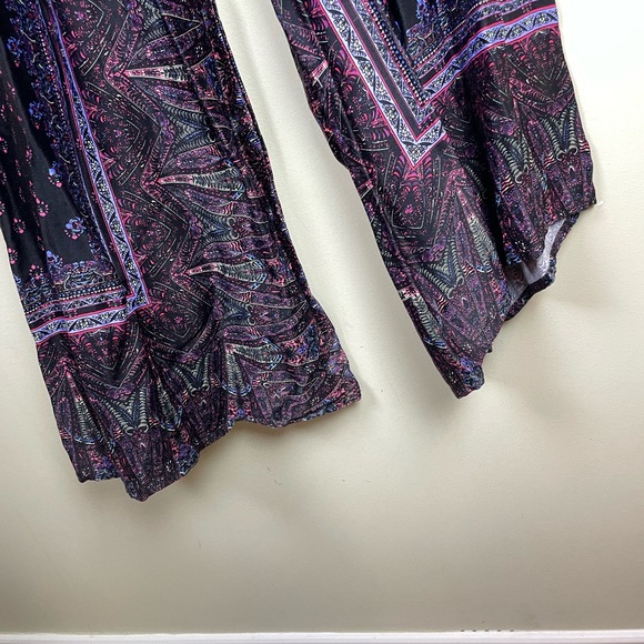 Free People Purple & Black Paisley Bandana Wide Leg Jumpsuit Size 2 - Picture 16 of 17
